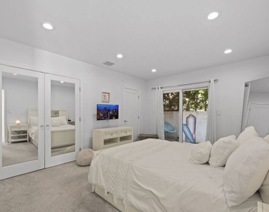 641 Walther Way - Photo Thumbnail 29