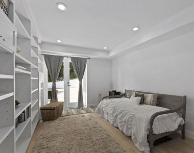 641 Walther Way - Photo Thumbnail 34