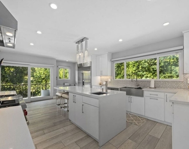 641 Walther Way - Photo Thumbnail 11
