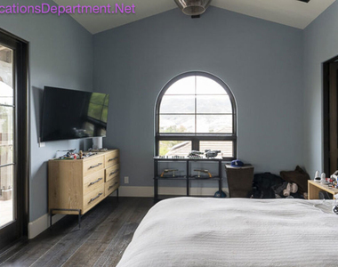 5861 Ridgebrook Drive - Photo Thumbnail 17