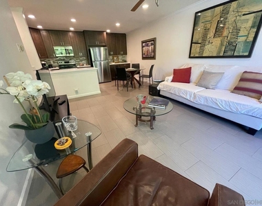 2510 Torrey Pines Rd - Photo Thumbnail 2