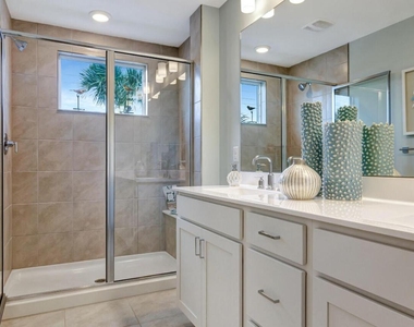 608 Waters Edge Lane - Photo Thumbnail 15