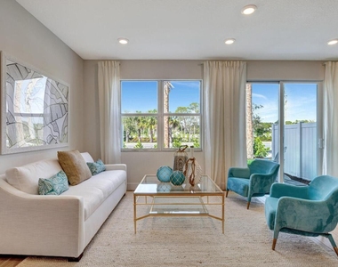 608 Waters Edge Lane - Photo Thumbnail 8