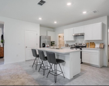 12276 Nettuno Way - Photo Thumbnail 3