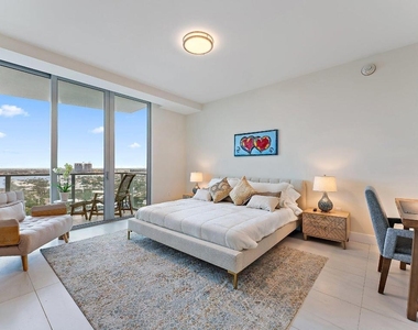 3100 N Ocean Drive - Photo Thumbnail 17