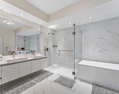 3100 N Ocean Drive - Photo Thumbnail 21