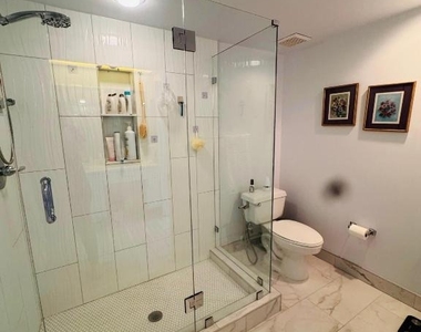4735 Lucerne Lakes Boulevard - Photo Thumbnail 8