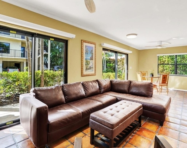 300 Inlet Way - Photo Thumbnail 17