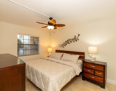 300 Inlet Way - Photo Thumbnail 1
