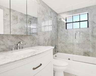 300 Inlet Way - Photo Thumbnail 19