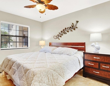 300 Inlet Way - Photo Thumbnail 20