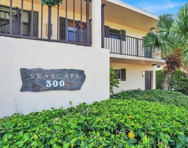 300 Inlet Way - Photo Thumbnail 8