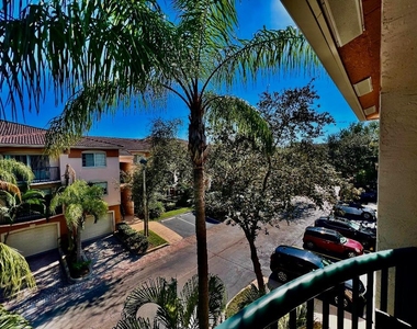 2033 Se 10th Avenue - Photo Thumbnail 14
