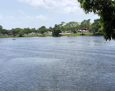2840 Lake Osborne Drive - Photo Thumbnail 19