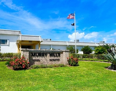 2840 Lake Osborne Drive - Photo Thumbnail 20