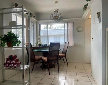 2840 Lake Osborne Drive - Photo Thumbnail 10