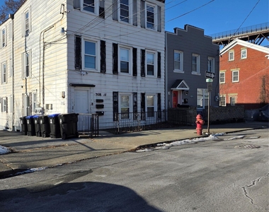 18 Davis Street - Photo Thumbnail 12