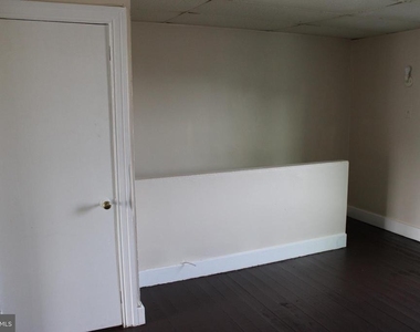103 W Sixth Avenue - Photo Thumbnail 17