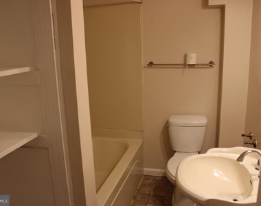 103 W Sixth Avenue - Photo Thumbnail 13