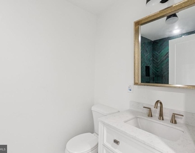 1602 Ridge - Photo Thumbnail 9