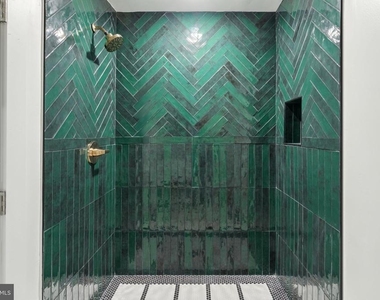 1602 Ridge - Photo Thumbnail 10