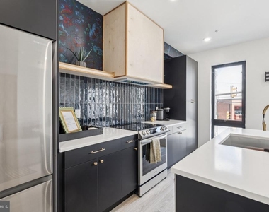 1602 Ridge - Photo Thumbnail 6