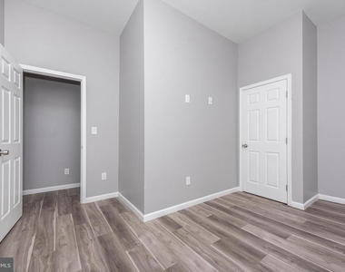 2143 Druid Hill Avenue - Photo Thumbnail 6