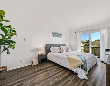 115 Comanche Pt - Photo Thumbnail 21
