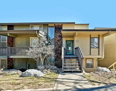 115 Comanche Pt - Photo Thumbnail 3