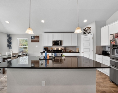 20703 Ridgeview Rd - Photo Thumbnail 17