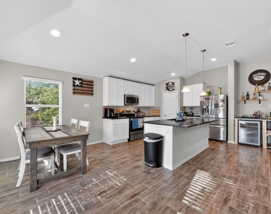 20703 Ridgeview Rd - Photo Thumbnail 15