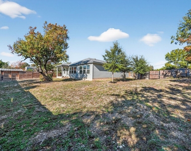 20703 Ridgeview Rd - Photo Thumbnail 7