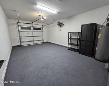9124 Adams Avenue - Photo Thumbnail 37