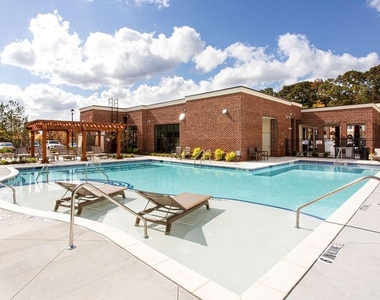 300 Prominence Point Parkway - Photo Thumbnail 19