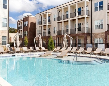 300 Prominence Point Parkway - Photo Thumbnail 23