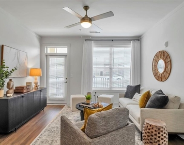 300 Prominence Point Parkway - Photo Thumbnail 7