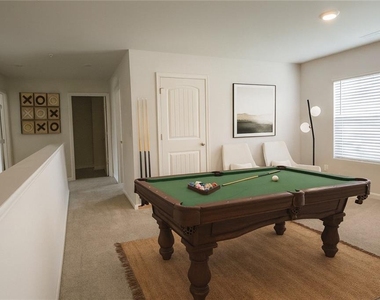2715 Piper Drive - Photo Thumbnail 9
