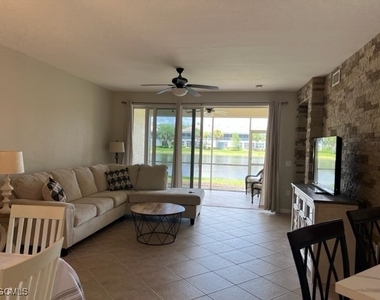 10130 Colonial Country Club Boulevard - Photo Thumbnail 1