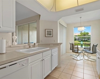 9582 Hemingway Lane - Photo Thumbnail 9