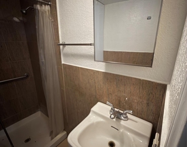 3002 Market Street - Photo Thumbnail 12
