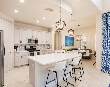 7797 Ashton Road - Photo Thumbnail 10