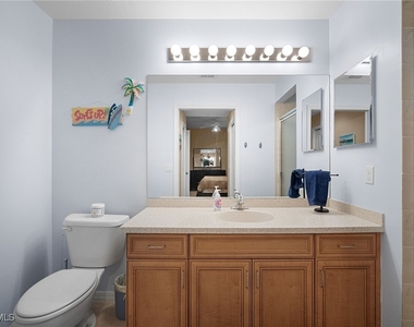 10285 Heritage Bay Boulevard - Photo Thumbnail 4