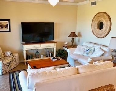 9816 Giaveno Circle - Photo Thumbnail 6