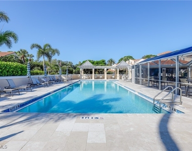 8415 Excalibur Circle - Photo Thumbnail 23