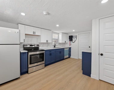 2118 Webster Street - Photo Thumbnail 8