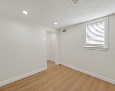 2118 Webster Street - Photo Thumbnail 15