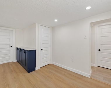 2118 Webster Street - Photo Thumbnail 13
