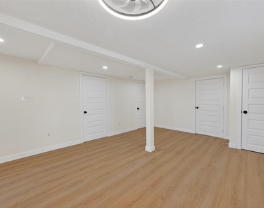 2118 Webster Street - Photo Thumbnail 6