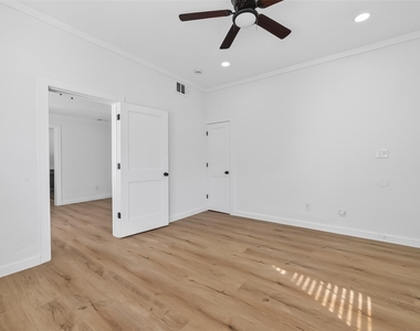 2202 Hutchins Street - Photo Thumbnail 22