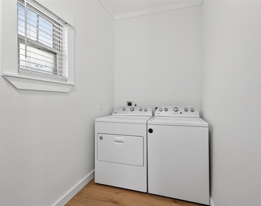 2202 Hutchins Street - Photo Thumbnail 16